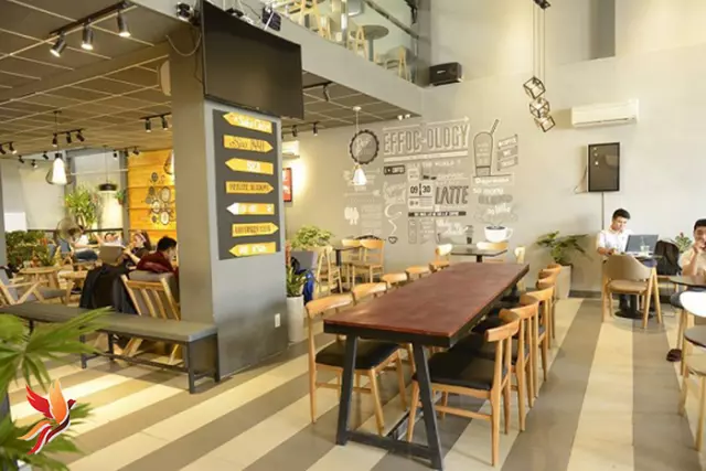 thiết kế nội thất quán cafe9